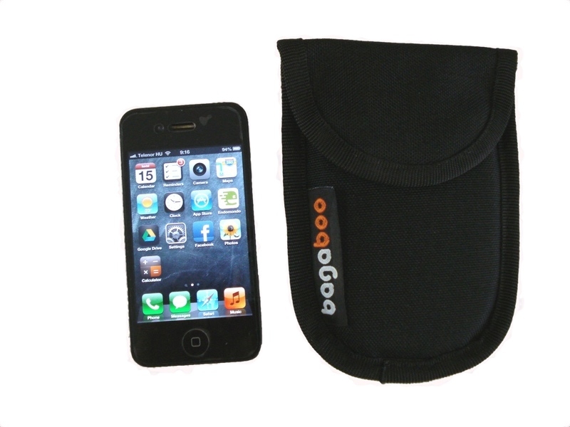 Bagaboo IPhone tartó - bordó